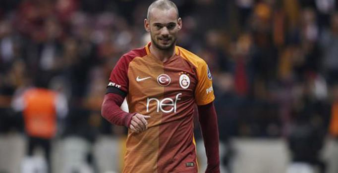 Sneijder'in menajerinden Galatasaray açıklaması