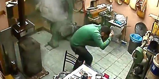 Soba bomba gibi patladı