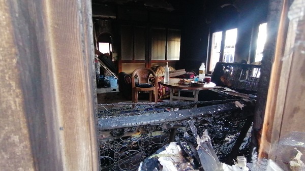 Sobayı yakarken kendini yaktı!