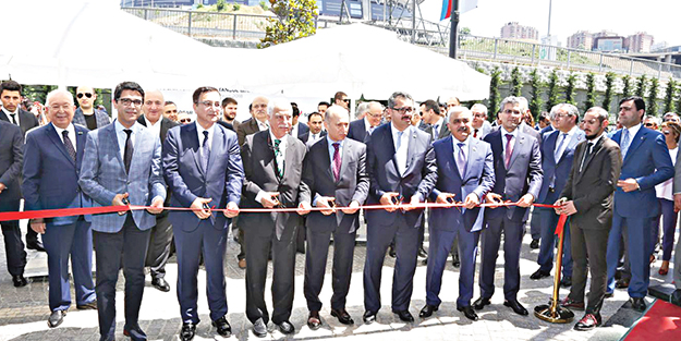 Socar, 10. yılında yeni binasında