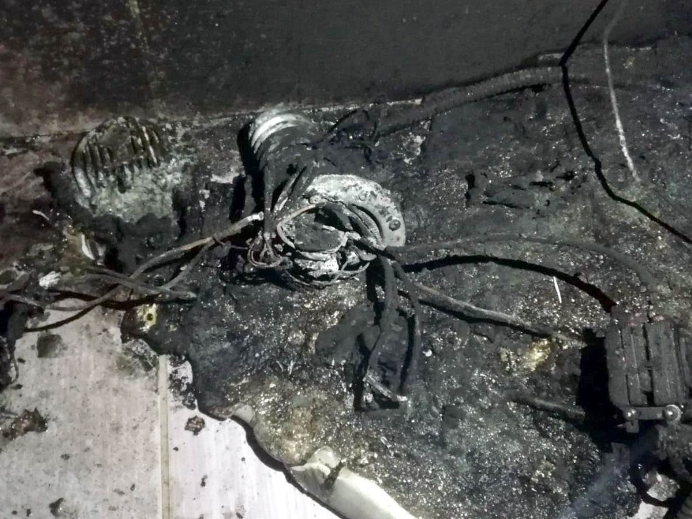 Şofben patladı, ev savaş alanına döndü 