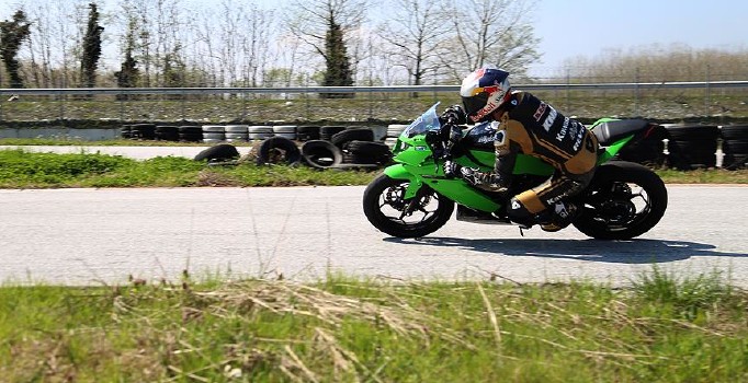 Sofuoğlu'nun gözü zirvede