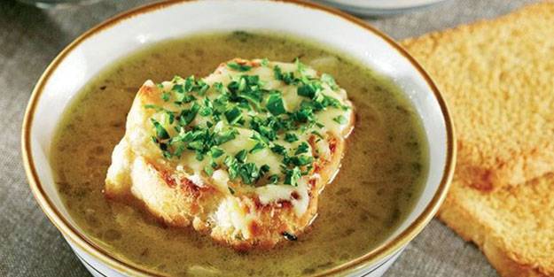 Soğan çorbası tarifi nasıl yapılır? Soğan çorbası faydaları