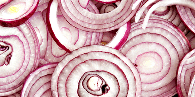 Soğanı yıllarca yanlış tüketmişiz! Bütün vitaminleri kayboluyor: Bir sürü söylenti çıkmıştı acı gerçek böyle