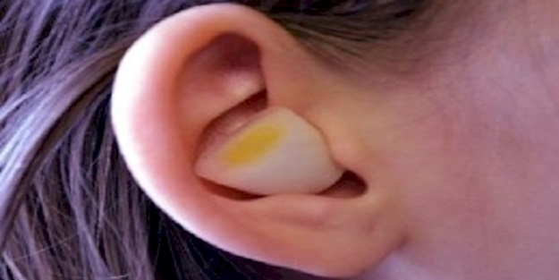 Soğanın kulakta ne işi var?