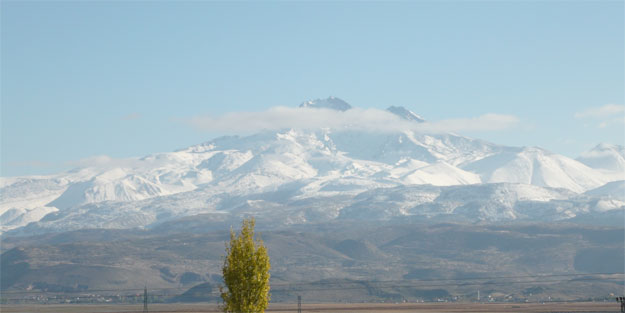 Soğuk gelince dağa baktılar, şok oldular!