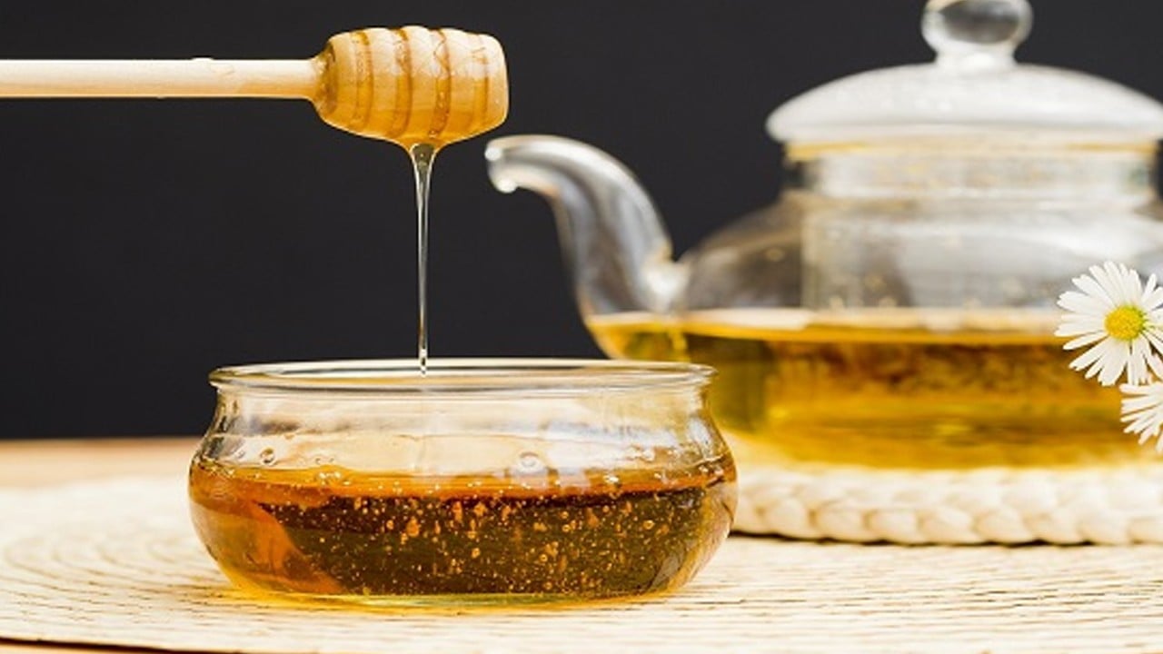 Soğuk havalarda bal ve tarçın karışımı tüketince bakın neler oluyor?