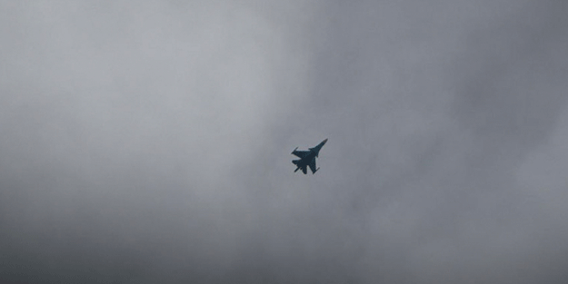 SOHR dünyaya servis etti: Rus savaş uçakları durmadan vurmaya başladı