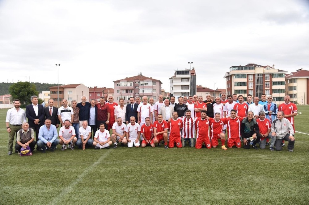 Şöhretler karması futbol karşılaşmasında renkli görüntüler yaşandı 