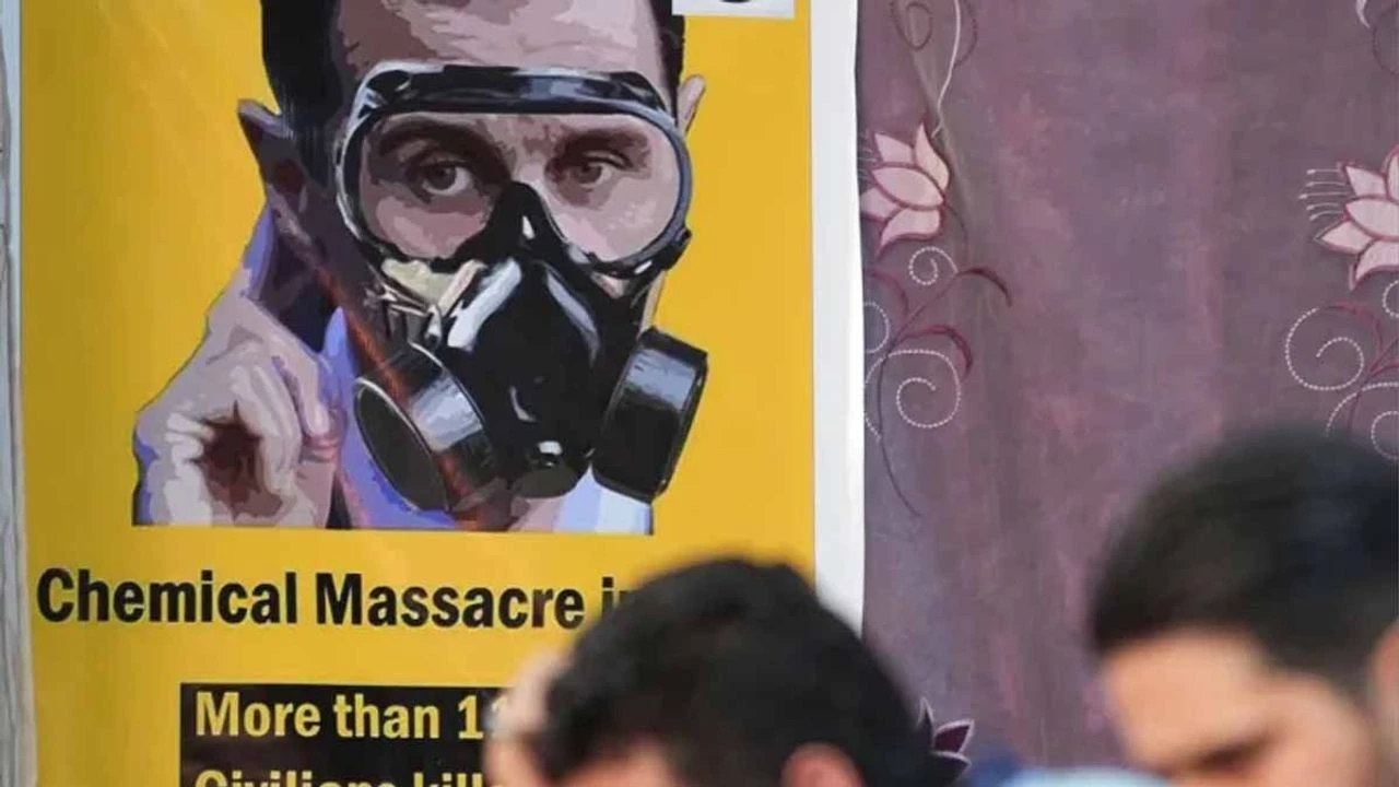 Şok kayıt: Esed destekçisi mezhepçi yobazlar okusun! 'Esed kimyasal silah emrini bizzat verdi'