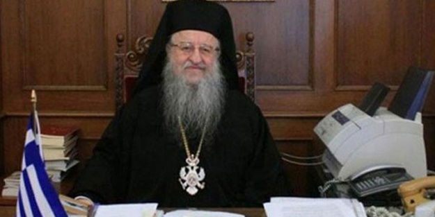 Yalancı papaz: Türkler yarın öbür gün bizi kesecek!