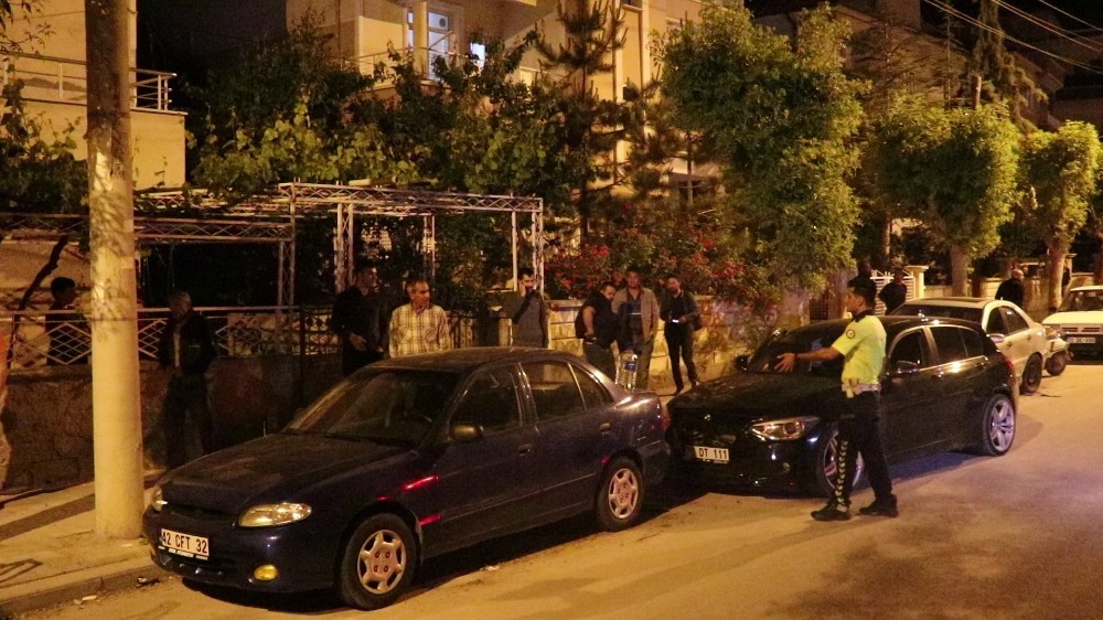 Sokağa çıkma kısıtlamasının bitmesine dakikalar kala kazaya karıştı 