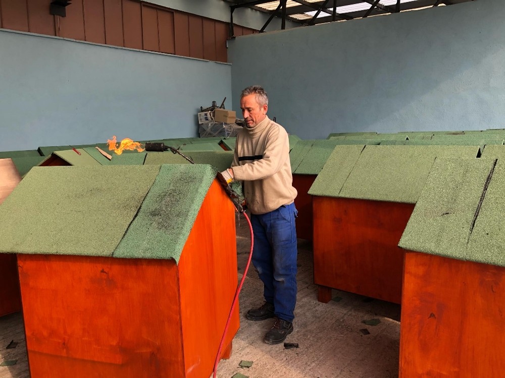 Sokak hayvanları ahşap kulübelerde yaşayacak 