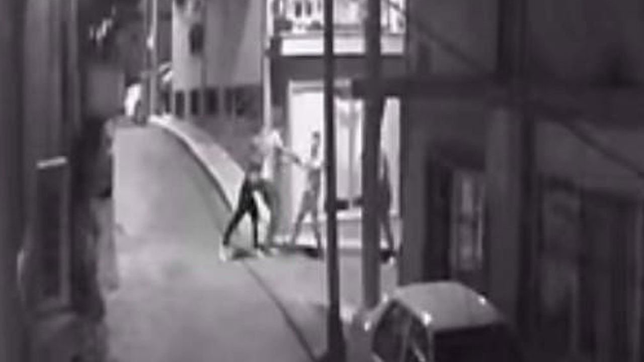 Sokak ortasında kanlı hesaplaşma!