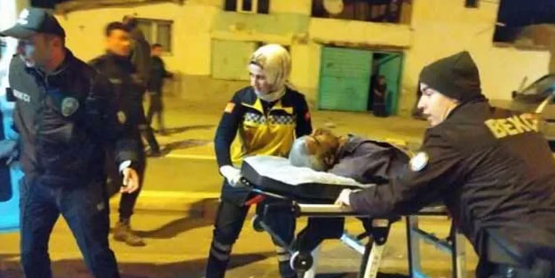Sokak ortasında kanlı kavga