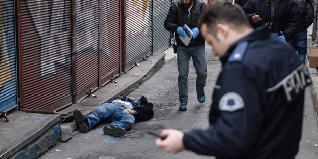 Sokak ortasında korkunç cinayet!