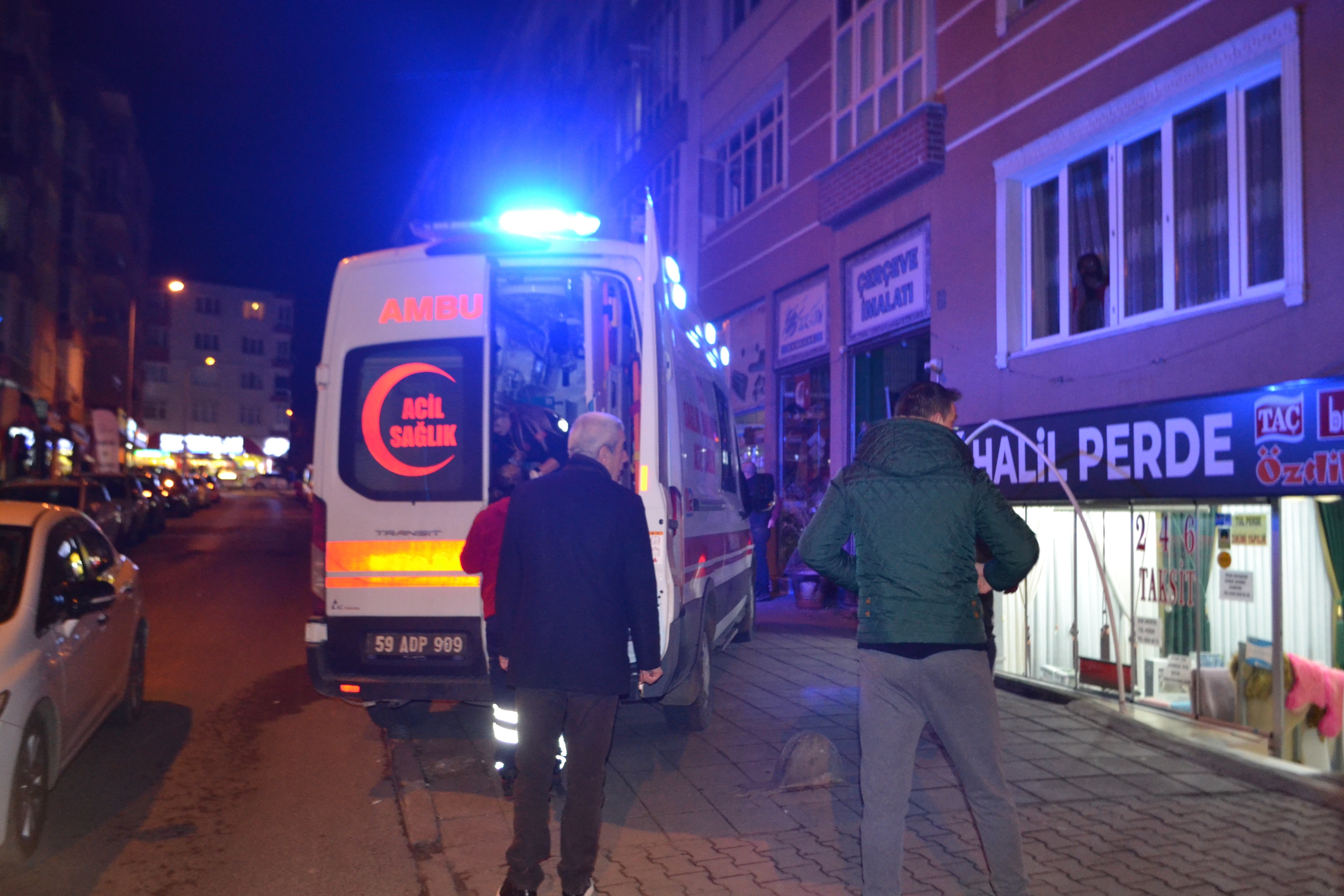 Sokak ortasında önce darp edildi sonra da silahla vuruldu