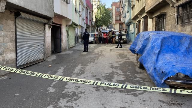 Sokak ortasında pompalı tüfekle ateş açtı: 3 çocuk yaralandı