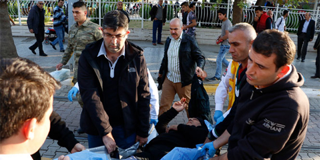 Sokak ortasında silahlı saldırı