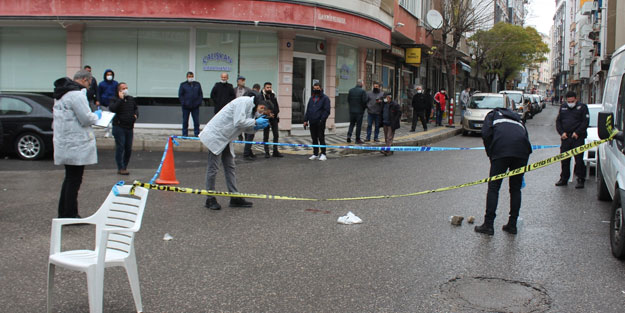 Sokak ortasında silahlı saldırı!