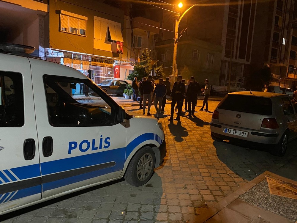 Sokak ortasında tüfekle vuruldu 