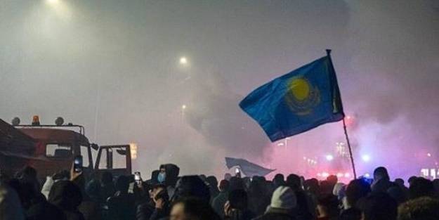 Sokakların karıştığı Kazakistan'a Rusya müdahalesi geliyor!