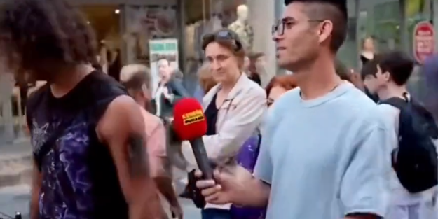 Sokakta ağızlarındaki pisliği kustular! Muhaliflerden depremzedelere akıl almaz hakaretler!