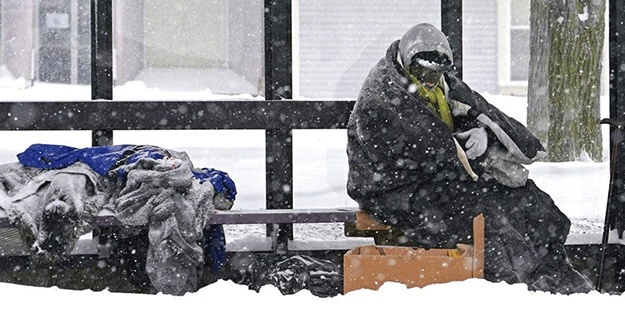 Sokakta kalan vatandaşlara sıcak yuva