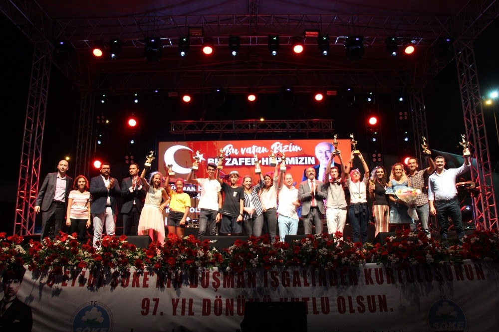 Söke Belediyesi Tenis Turnuvası sona erdi 