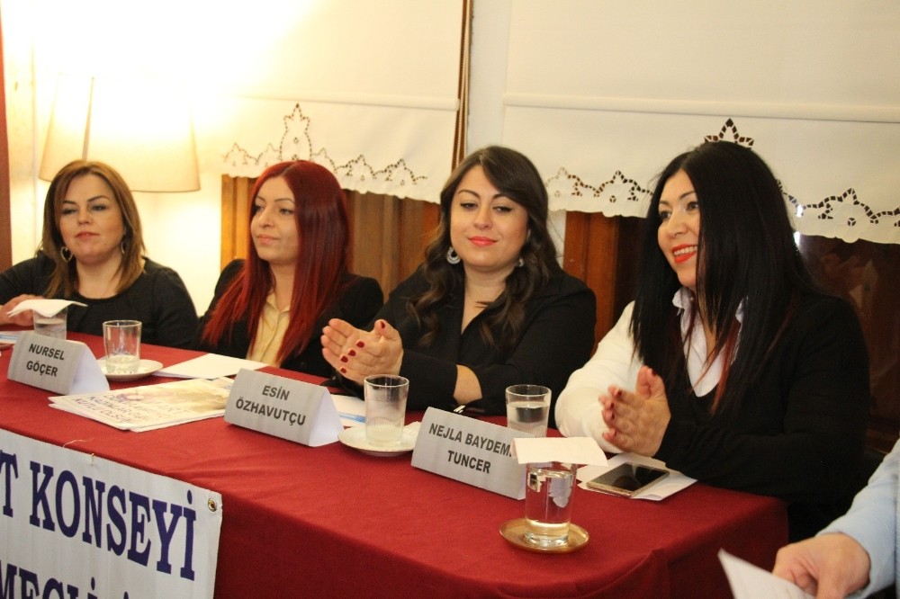 Söke Kadın Meclisi, Kadın Gazetecileri Ağırladı 