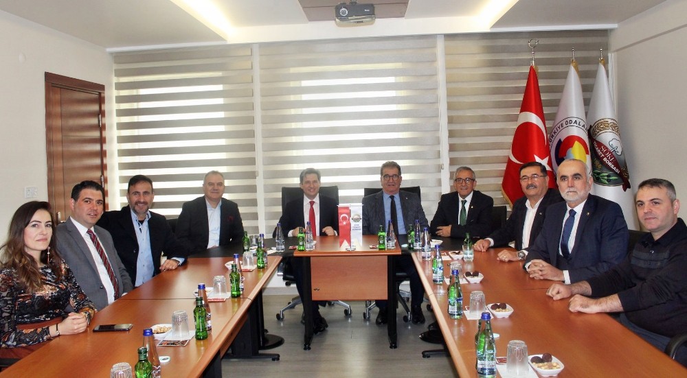Söke Ticaret Oda ve Borsası, Ödemiş Ticaret Odası’nı ağırladı 