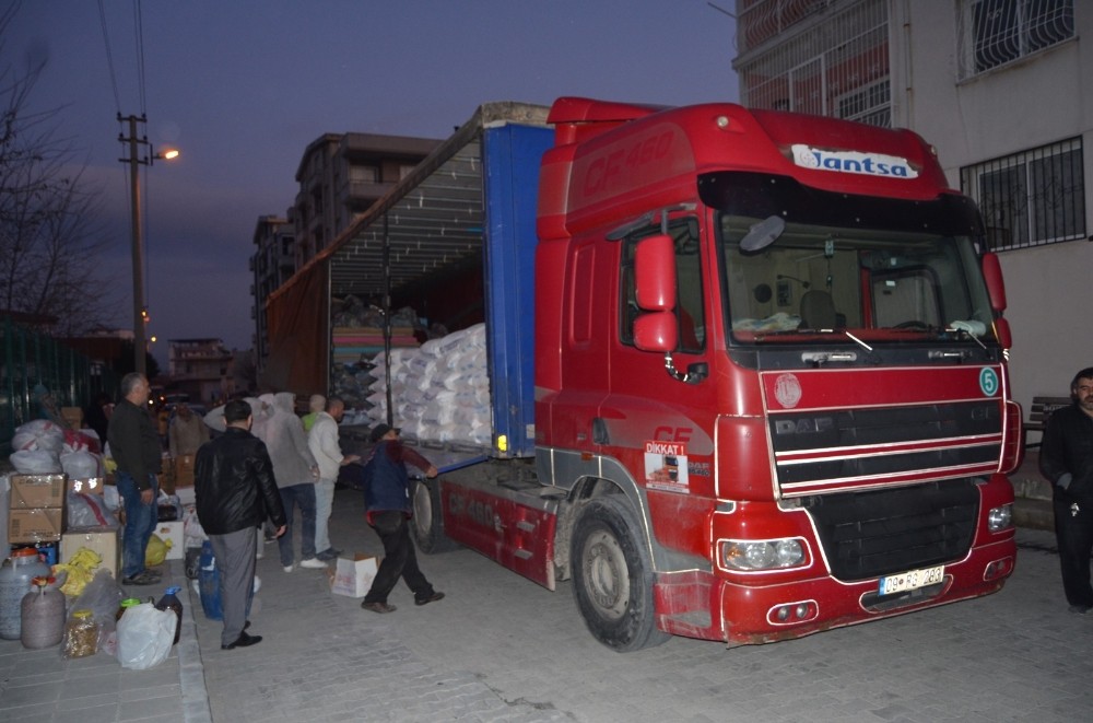 Söke’den İdlib’e yardım tırı yola çıktı 