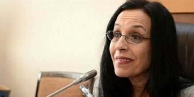 Solak cephenin kokuşmuş yazarı Ayşe Hür’den alçak çıkış! Türkiye’ye küstah suçlama