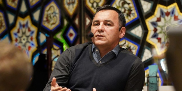 ‘Yok öyle bir şey ‘ dedi, alay konusu oldu! Deniz Zeyrek’i terletecek çarşaf çarşaf belgeler çıktı