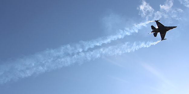 SOLOTÜRK'ten nefes kesen gösteri!