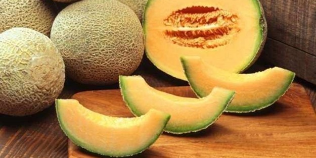 Solunum sıkıntılarına birebir! Kavunun inanılmaz faydaları...