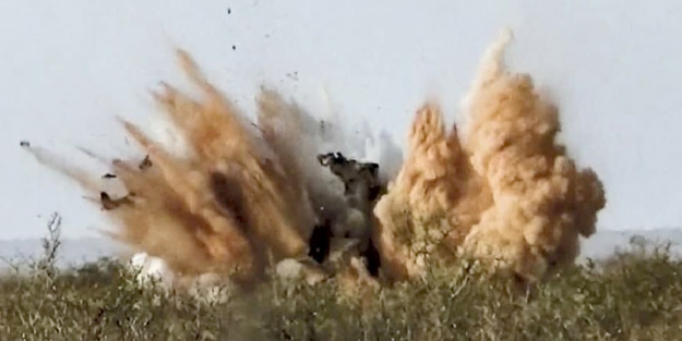 Somali'de askeri konvoya bombalı saldırı!