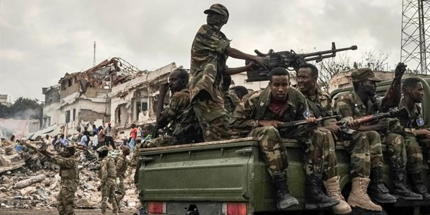 Somali'de Başkanlık Sarayı yakınlarında silahlı çatışma