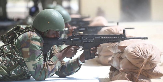 Somali'de Eş-Şebab operasyonu: 135 örgüt üyesi öldürüldü