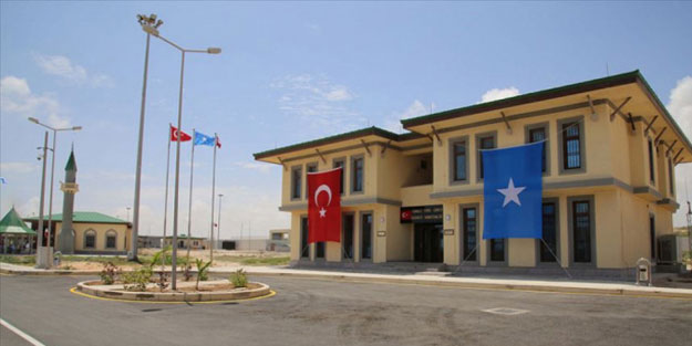 Somali'de Türk askeri üssüne saldırı girişimi! Son anda engellendi
