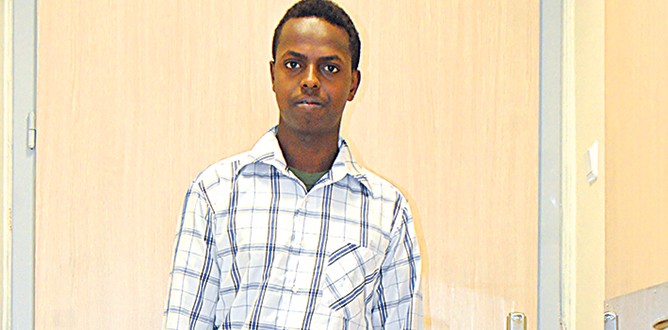 Somalili genç şimdi çok mutlu