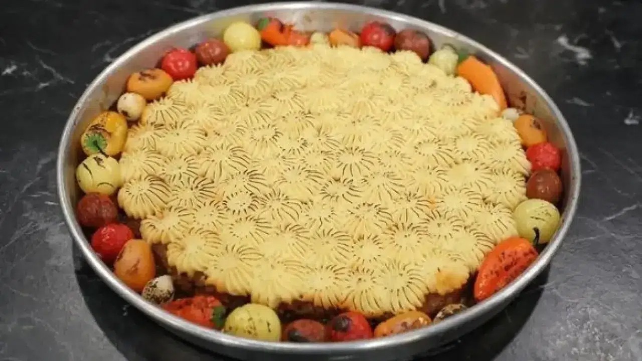 MasterChef Somer Şef Kilis Pie tarifi nedir, nasıl yapılır, püf noktaları neler? Pie yemeğinde hangi malzemeler sırayla konur?