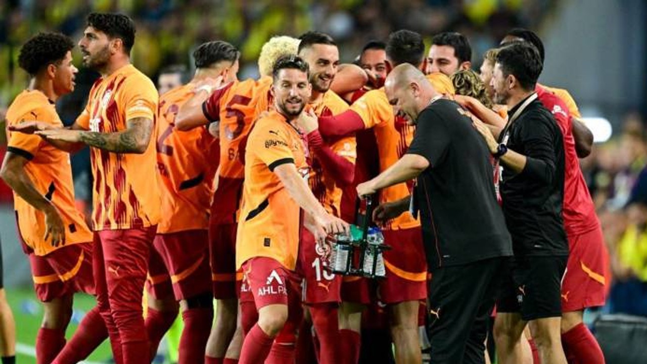 Son 1 maç kaldı! Galatasaray Fenerbahçe'nin rekorunu kıracak mı?