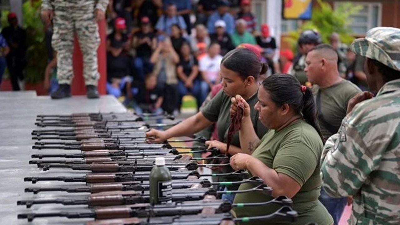 Son adım bardağı taşırdı! Sivil halk ABD'ye karşı silahlanmaya başladı