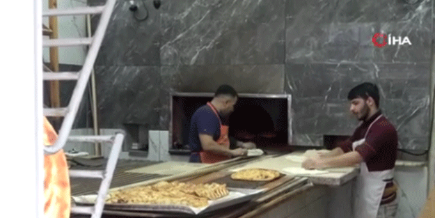 Son çareyi böyle buldu! 100 lira madeni para getirene bakın ne veriyor