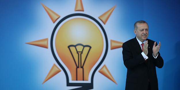 Son dakika... AK Parti'nin TBMM'deki yeni grup yönetimi belli oldu