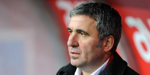 Son dakika... Az önce duyuruldu! Cimbom'a transferde efsanesinden kötü haber!