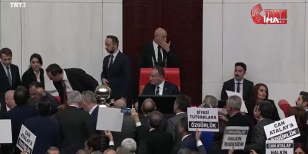 Son dakika! Can Atalay'ın milletvekilliği düşürüldü