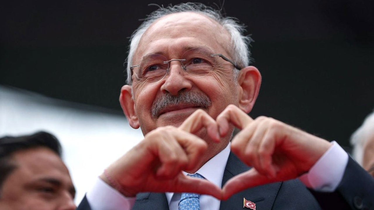 Son dakika! CHP'ye mutlak butlan kararı: Özgür görevden uzaklaştırıldı! Kılıçdaroğlu yeniden CHP Genel Başkanı
