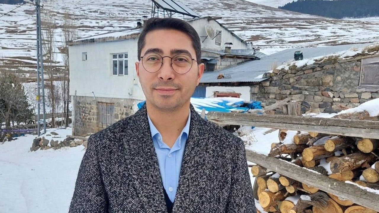 Rüşvetten tutuklanan belediye başkanı görevinden uzaklaştırıldı